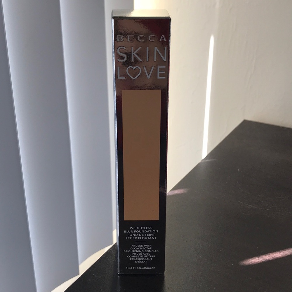 Becca Skin Love Foundation